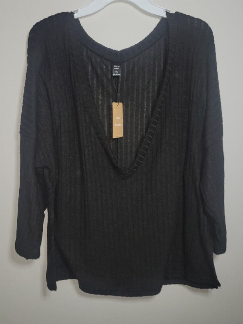 Shein Curve 1XL Black V Neck Ribbed Textured Sweater